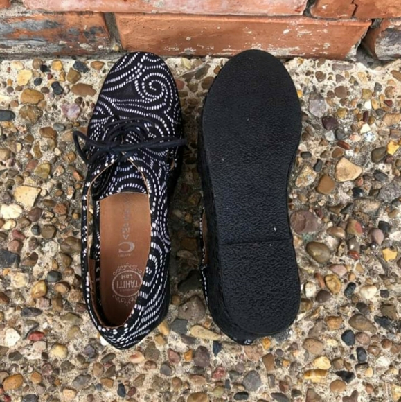 Jeffrey Campbell Cutout Platforms - Picture 3 of 9